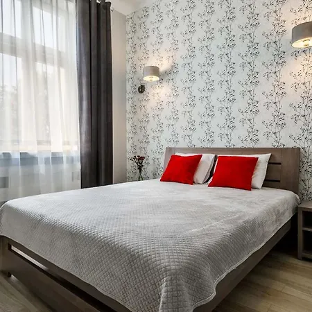 My - Topolowa 8 * Cracóvia