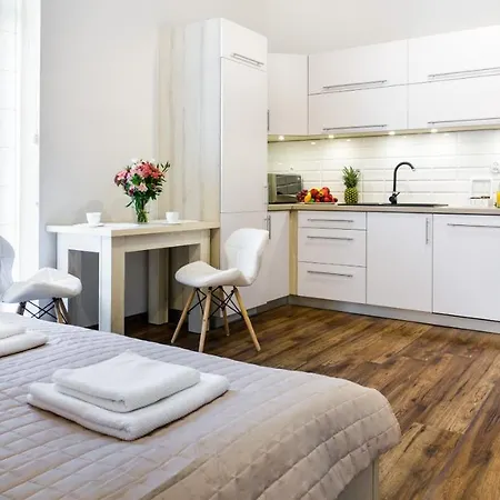 Apartmán My - Topolowa 8 *